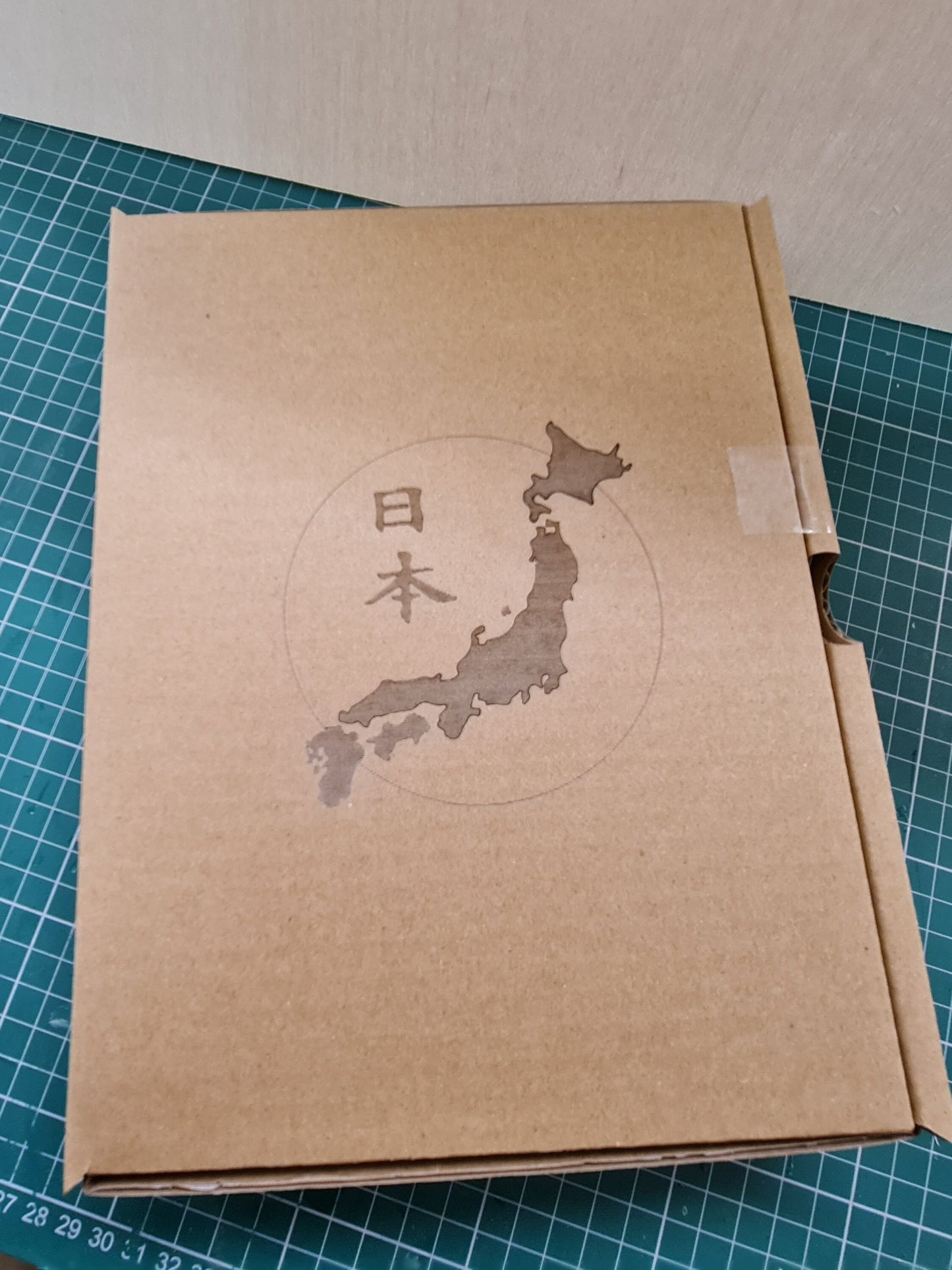 Japanese Book Nook Kit / Bookshelf insert/ Bookend Puzzle