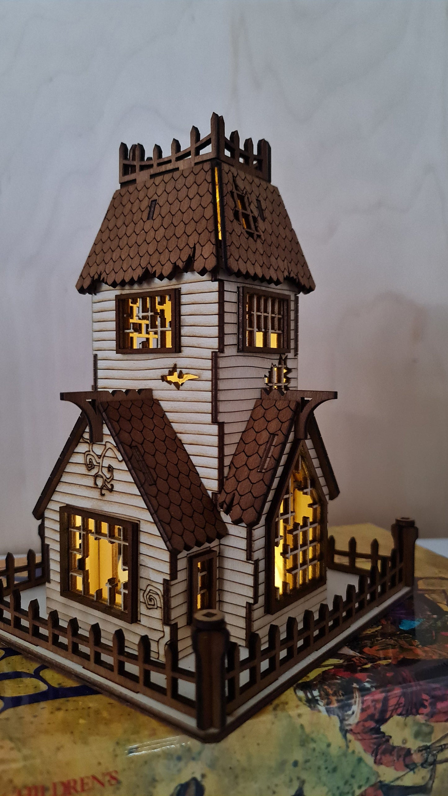 Abandoned House DIY Kit, in 1;48th scale,Cornel73,Halloween