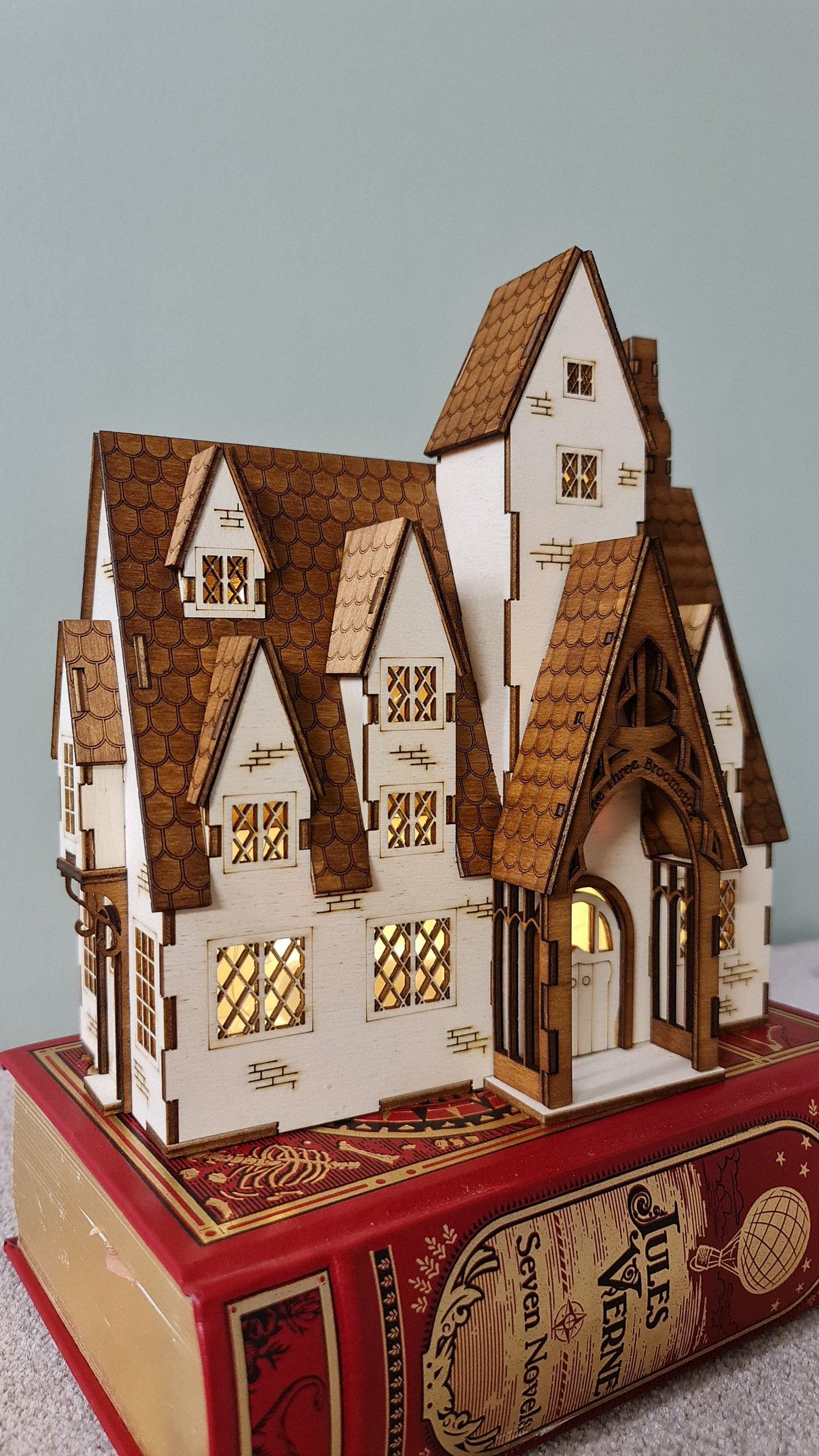 The Wizard's Inn DIY Kit 1:48th Scale, dollhouse , Miniature kit model