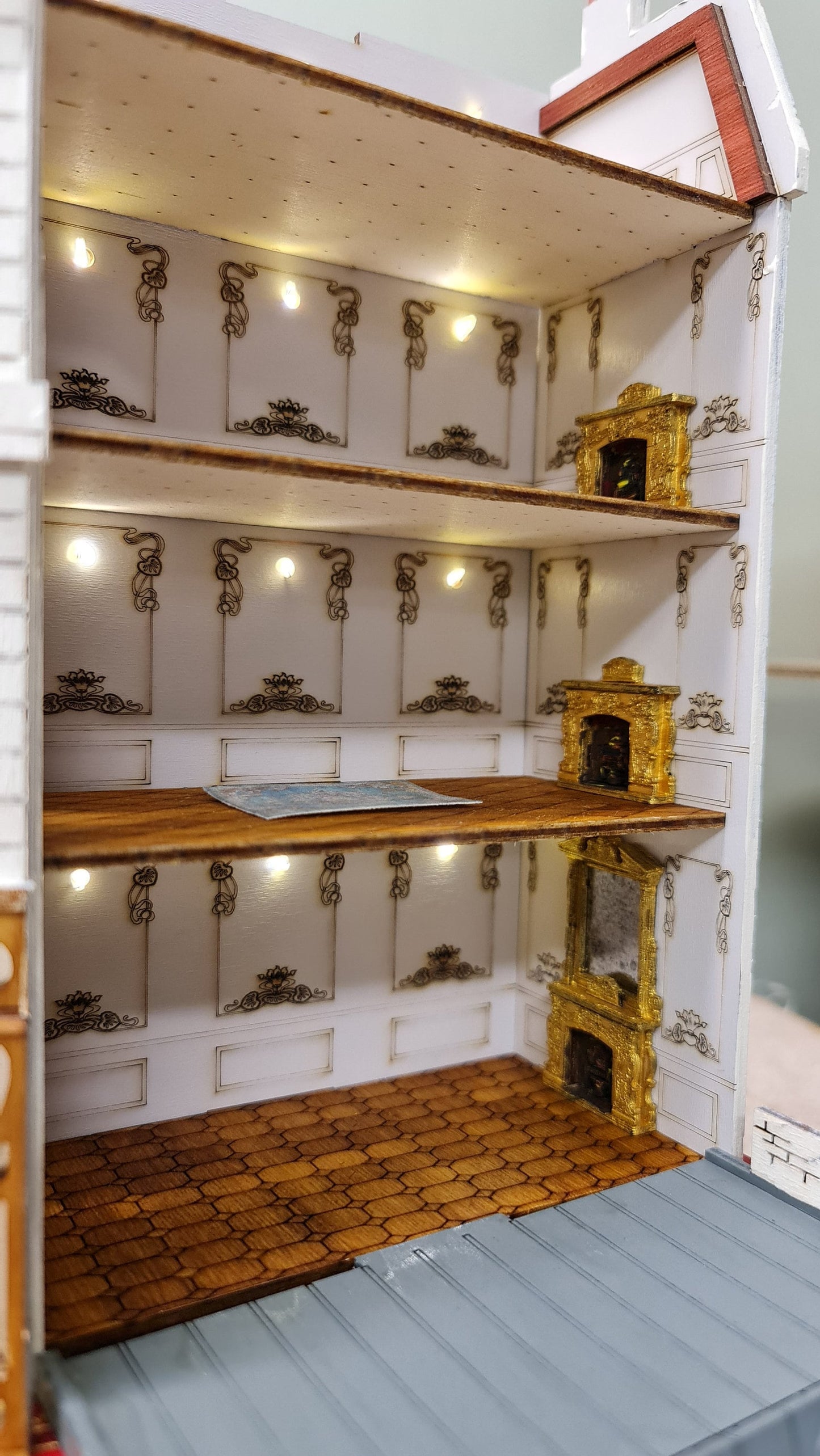 "Cafe De Paris" Miniature kit - 1:48th scale