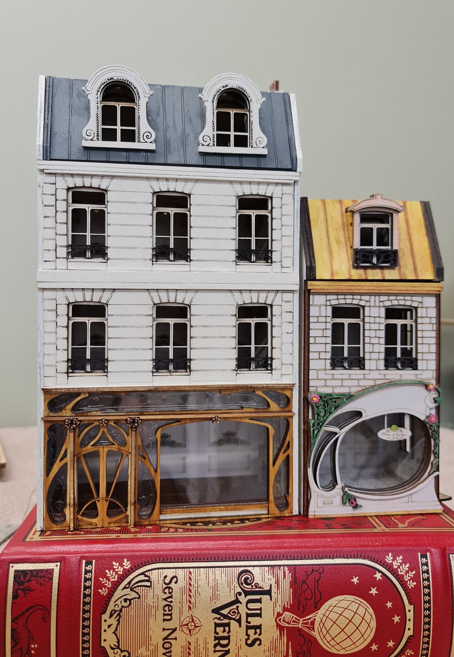 "Cafe De Paris" Miniature kit - 1:48th scale