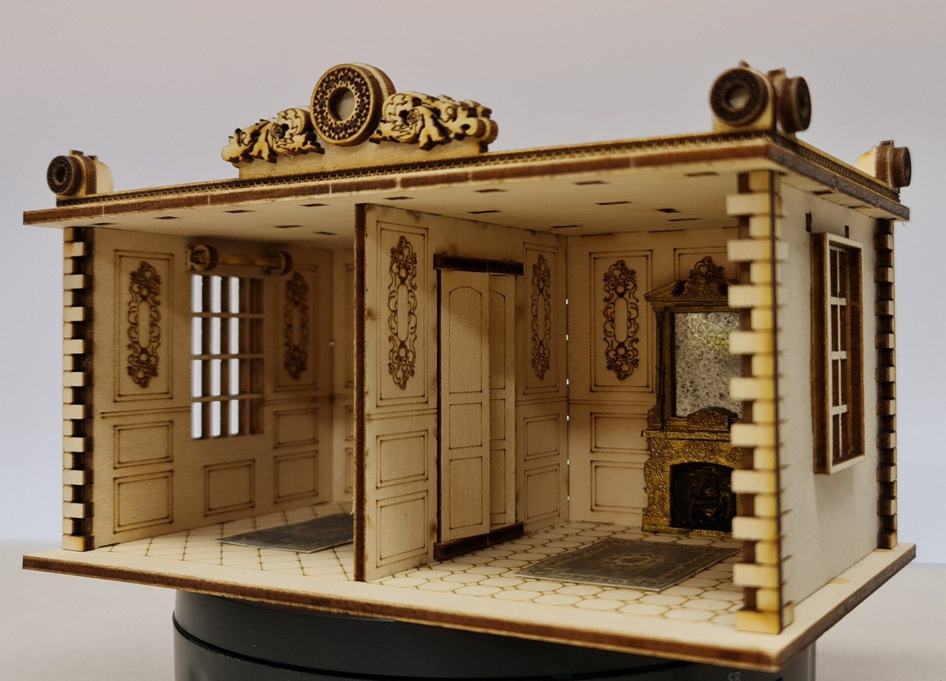 Le Grande Maison-Room Box in 1;48th scale kit with flat roof