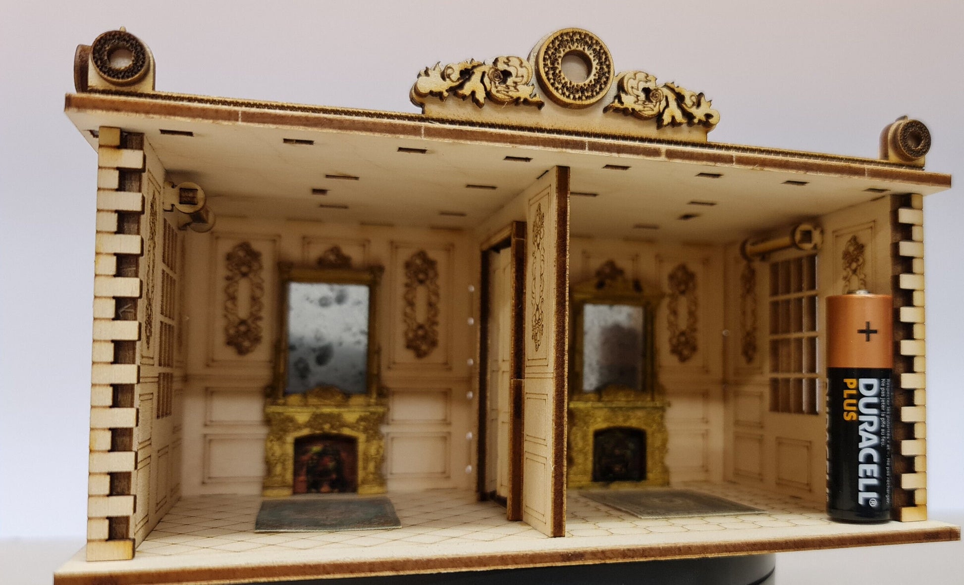 Le Grande Maison-Room Box in 1;48th scale kit with flat roof