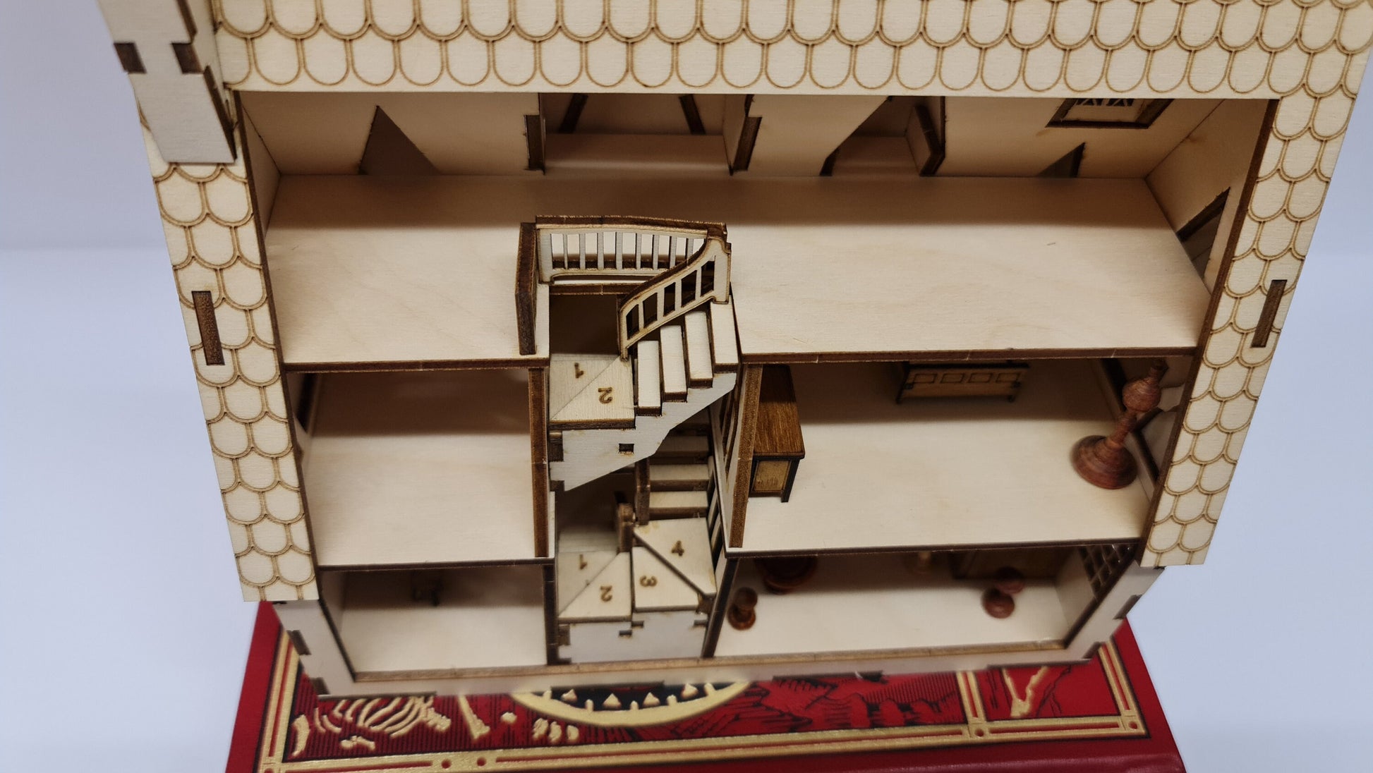 The Wizard's Inn - WITH INTERIOR-DIY Kit 1:48th Scale, dollhouse , Miniature kit model