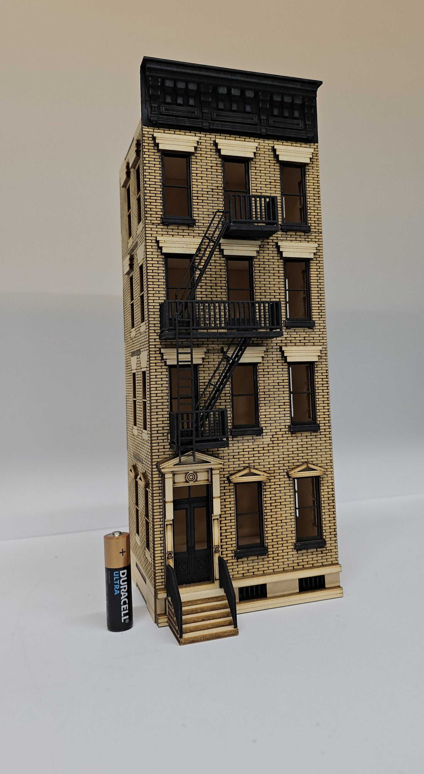 Dollhouse - New York Style House 2 , kit in 1;48th scale