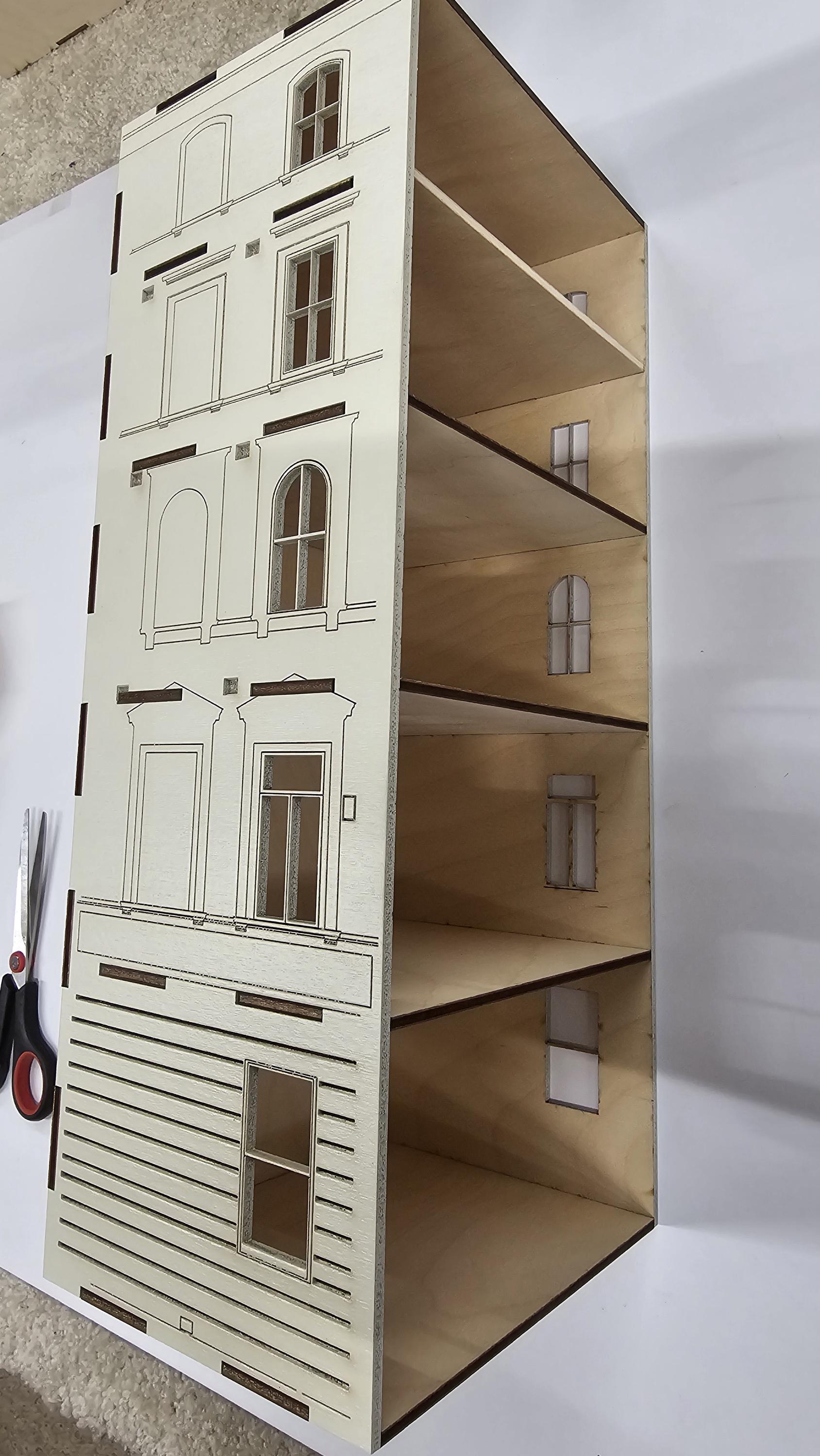 3/5 Ennismore Gardens-Miniature kit 1;48th scale/dollhouse