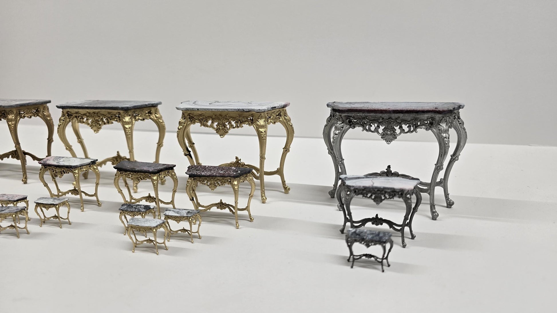 Baroques Side Table - 3D Printed, Miniature, Unpainted