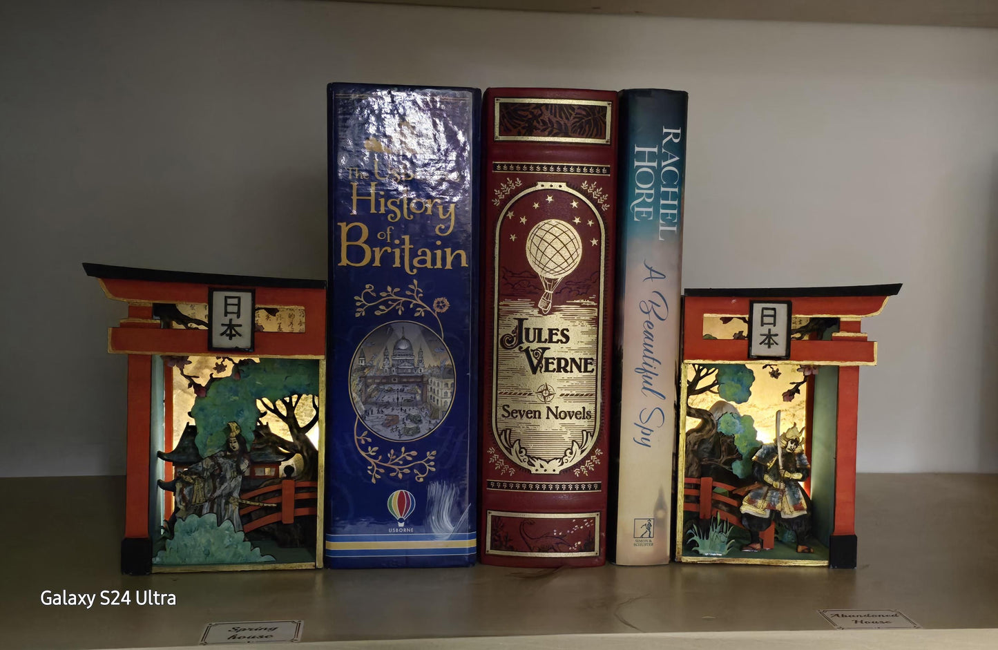 Japanese Mini BookNook, Bookend, Diorama- Kit