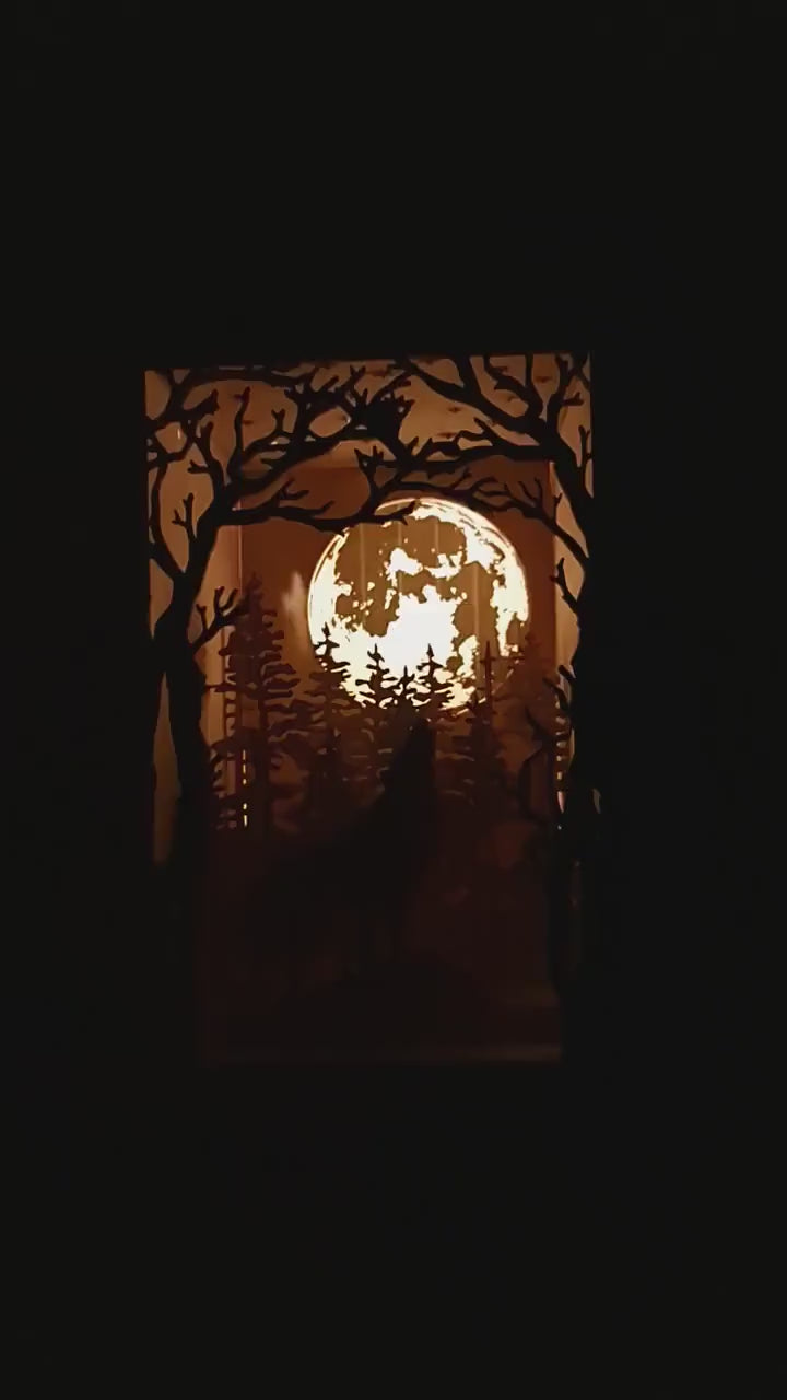 Book Nook/Diorama Kit-Moonlight Wolf with lights, Halloween