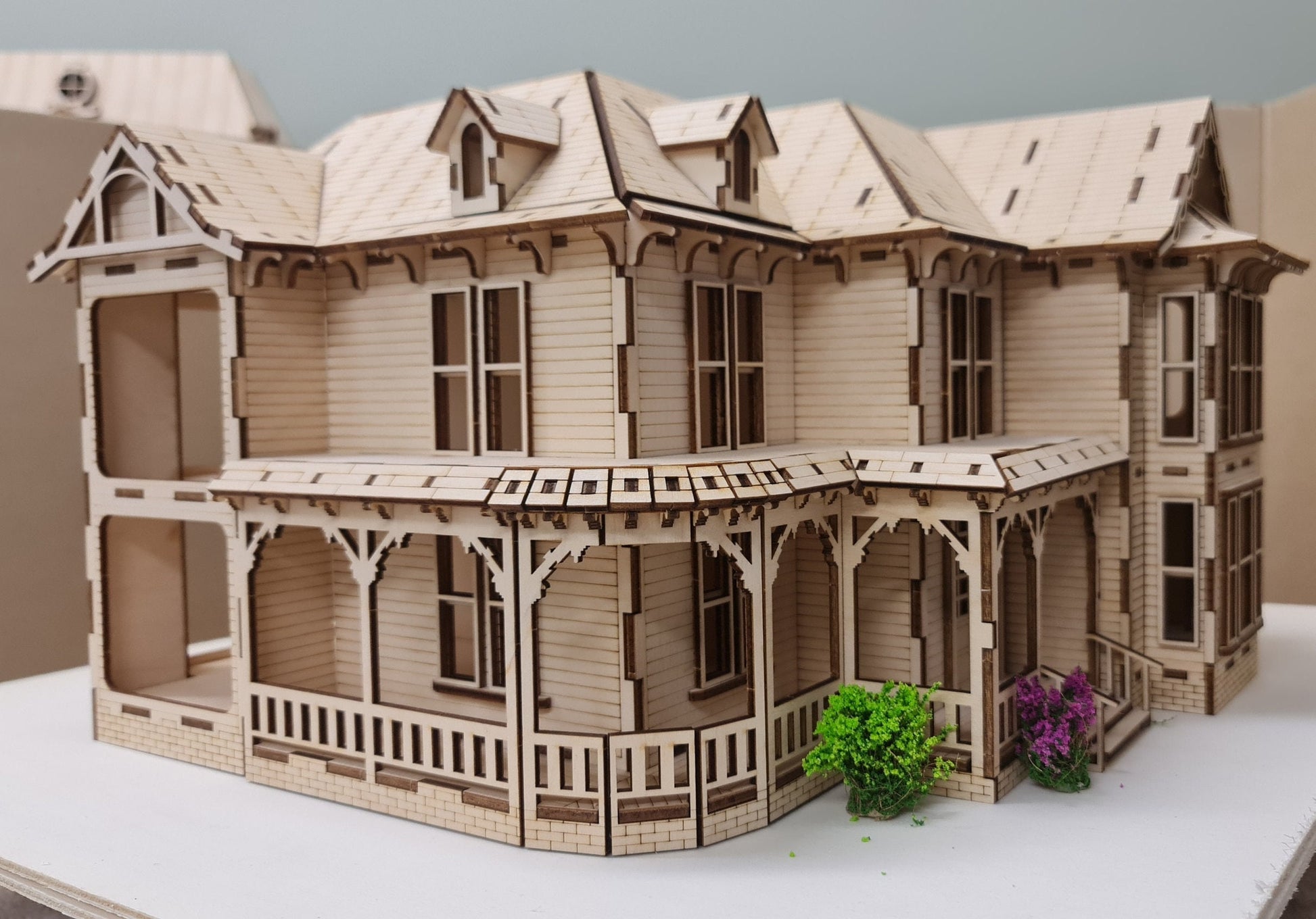 The President House - Miniature Kit 1;48th scale, Dollhouse , Diorama , Made To Order