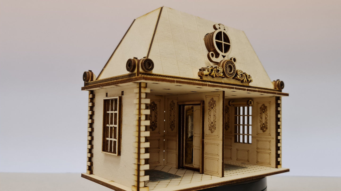 Le Grande Maison-Room Box in 1;48th scale kit with tall roof