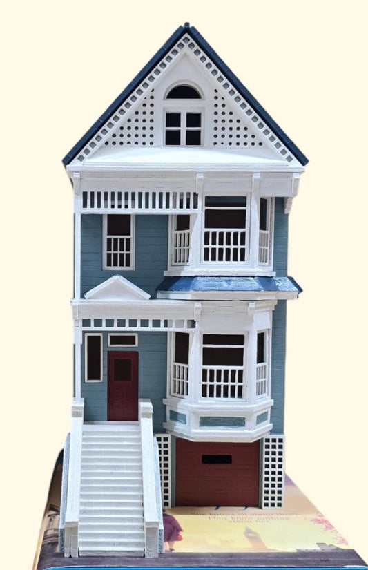 Painted Lady - 1;48th scale kit , Dollhouse, Miniature