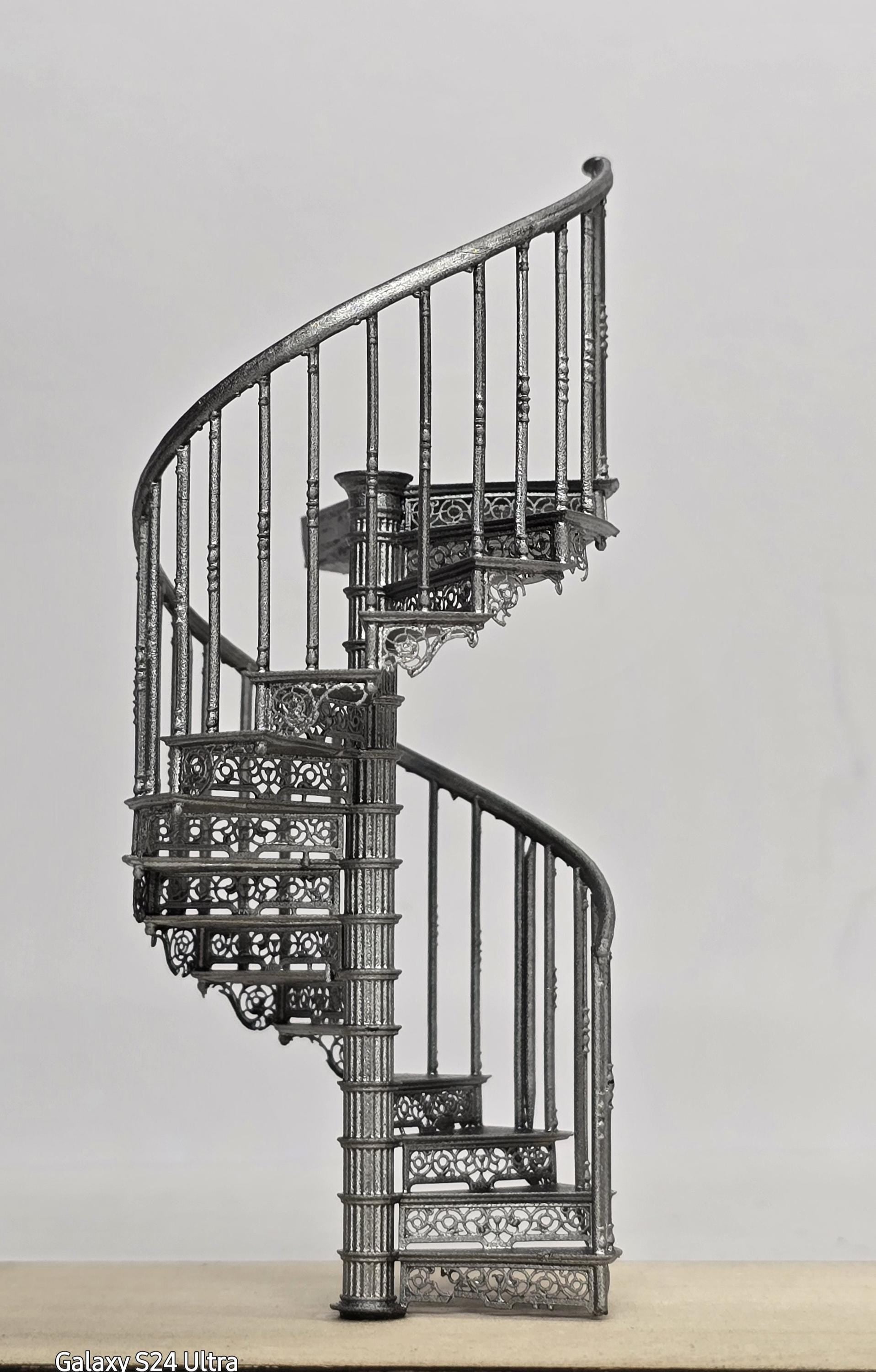 Spiral Staircase - 3D printed in 1;48th scale - Miniature Dollhouses