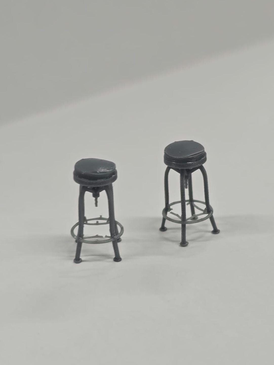 Miniature Stools, Set of 2 in 1;48th Scale, Unpainted, 3 printed, Kitchen Stools, Bar Stools