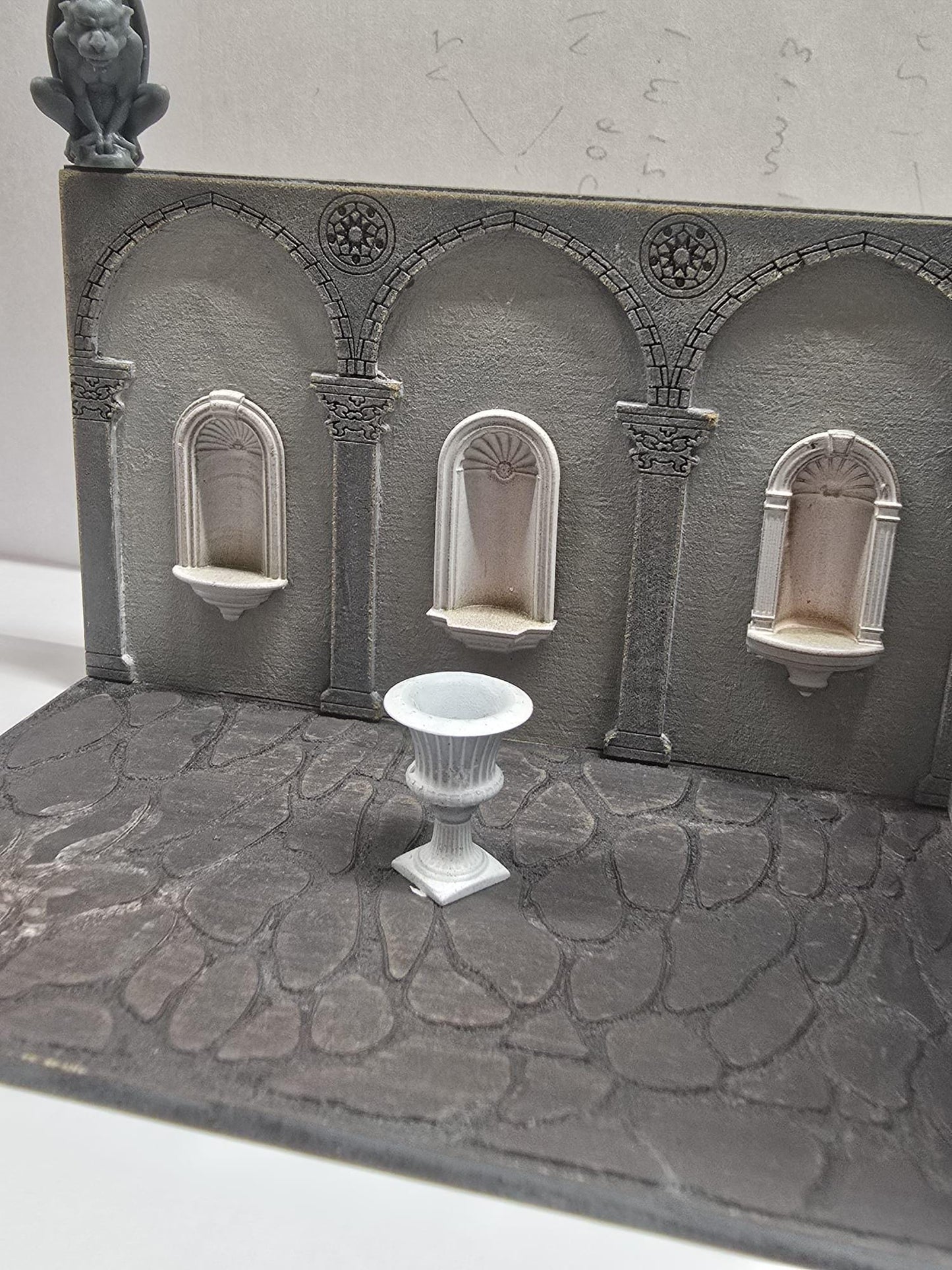 Decorative Wall Niche - 1;48th Scale , 3D Printed, Dollhouse Miniature Decor, Unpainted