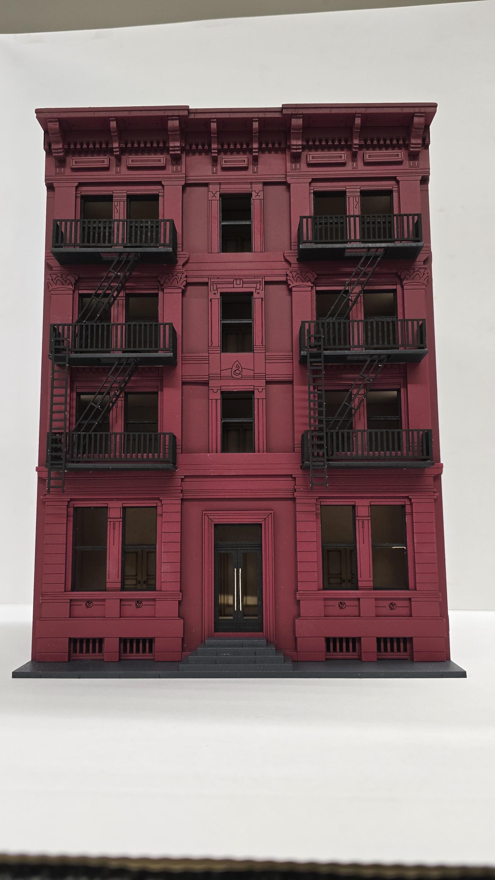 Dollhouse-"Carmine House" New York style building kit, in 1;48th scale