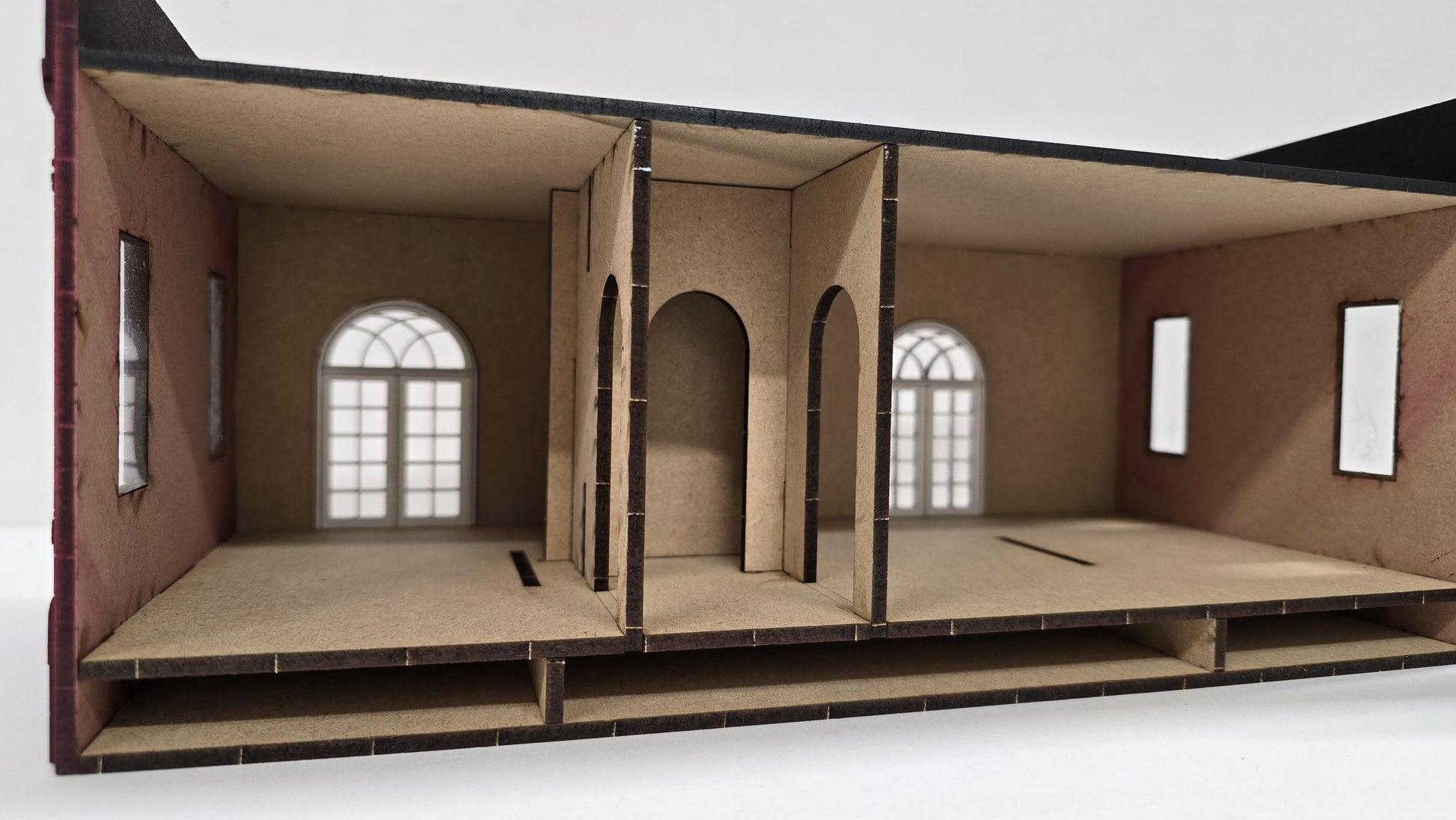 Dollhouse-"Villa Roma" New York style building kit, in 1;48th scale