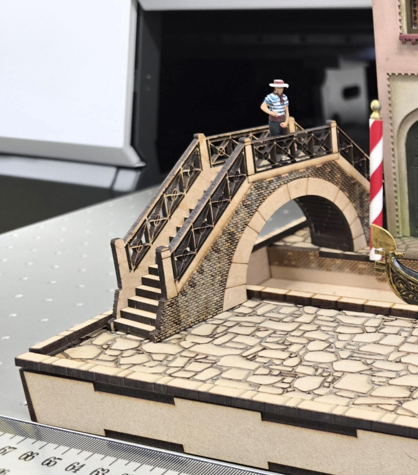 Venetian Bridge Kit -1;48th scale / Venetian Collection