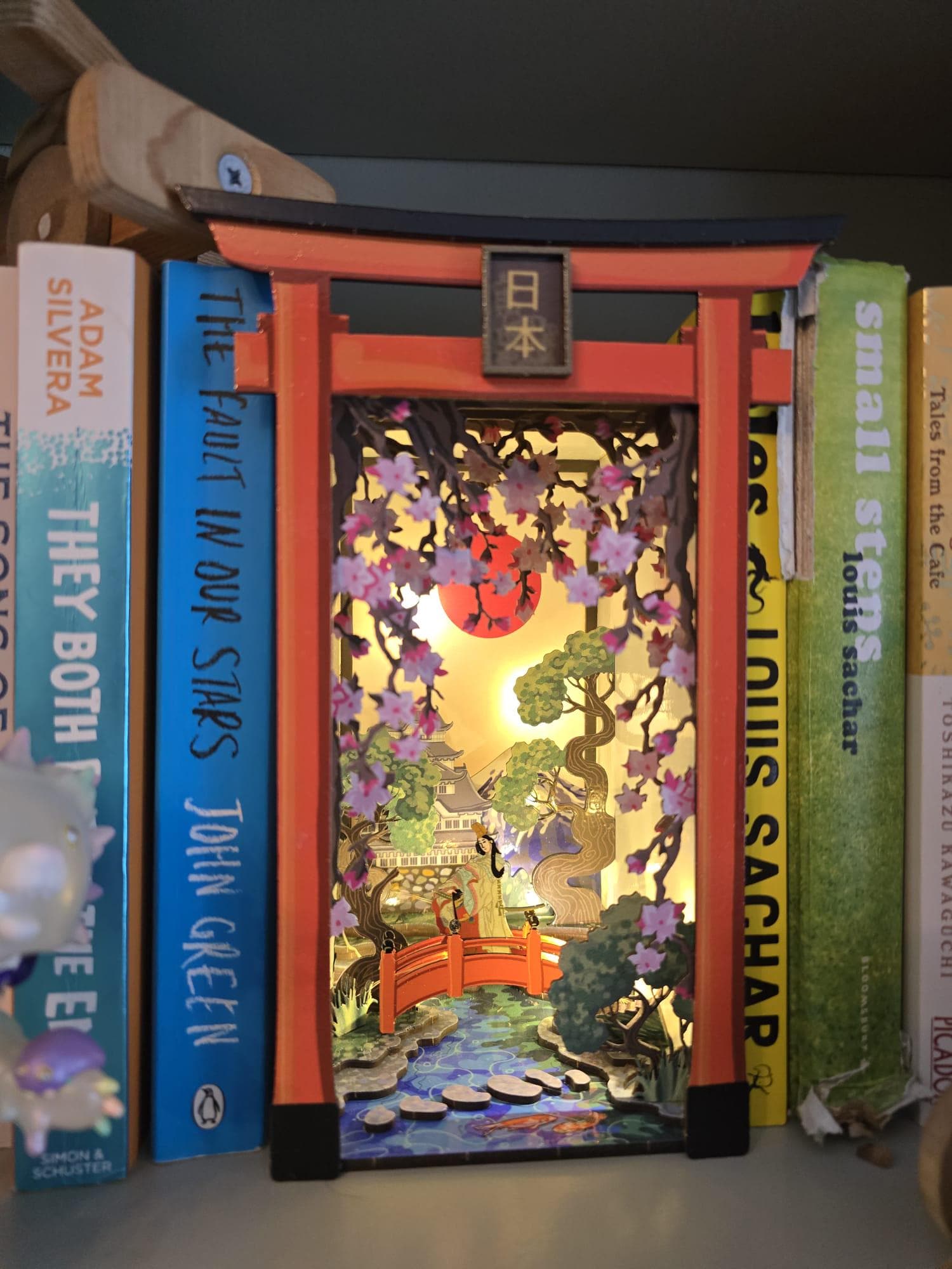 Book Nook / Diorama - Japanese Book Nook Kit/ UV Printed/ Bookshelf insert/ Bookend Puzzle | Cornel73