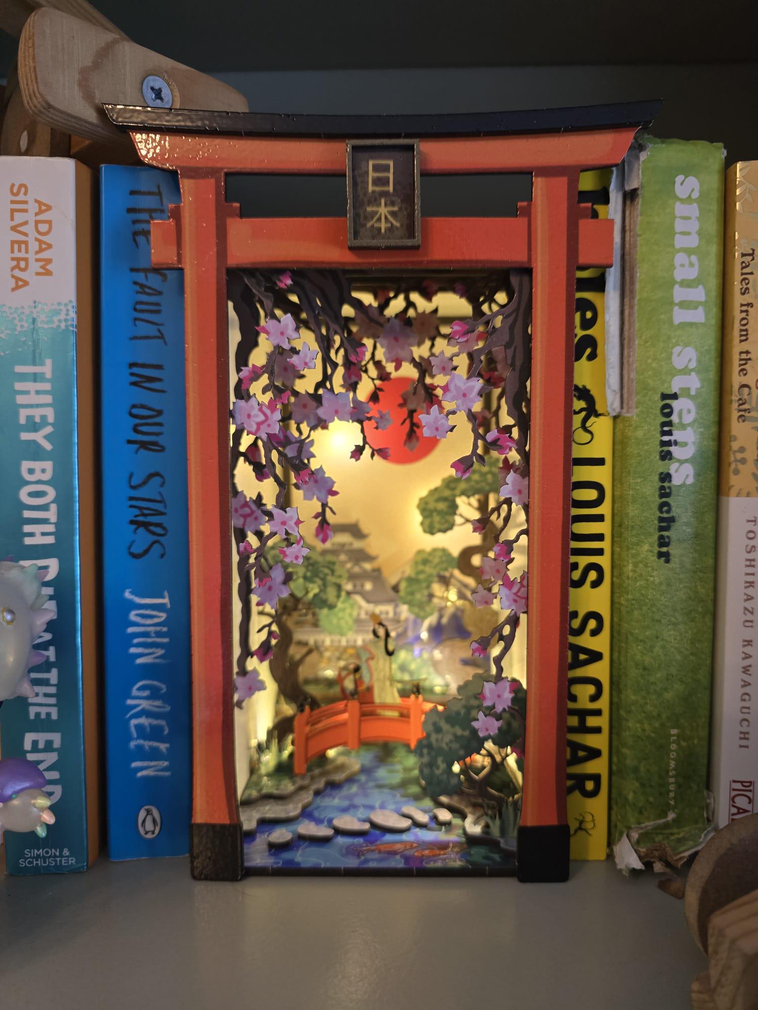 Book Nook / Diorama - Japanese Book Nook Kit/ UV Printed/ Bookshelf insert/ Bookend Puzzle | Cornel73