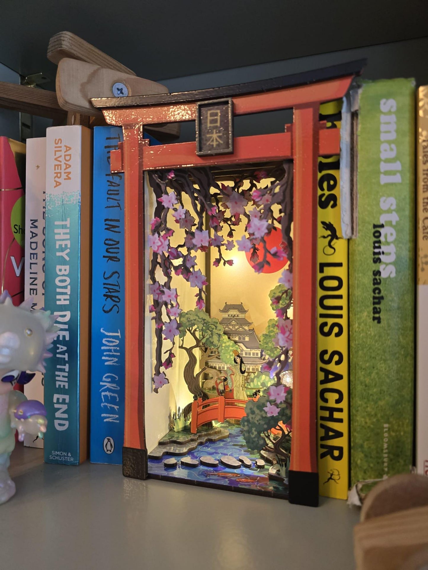 Book Nook / Diorama - Japanese Book Nook Kit/ UV Printed/ Bookshelf insert/ Bookend Puzzle | Cornel73