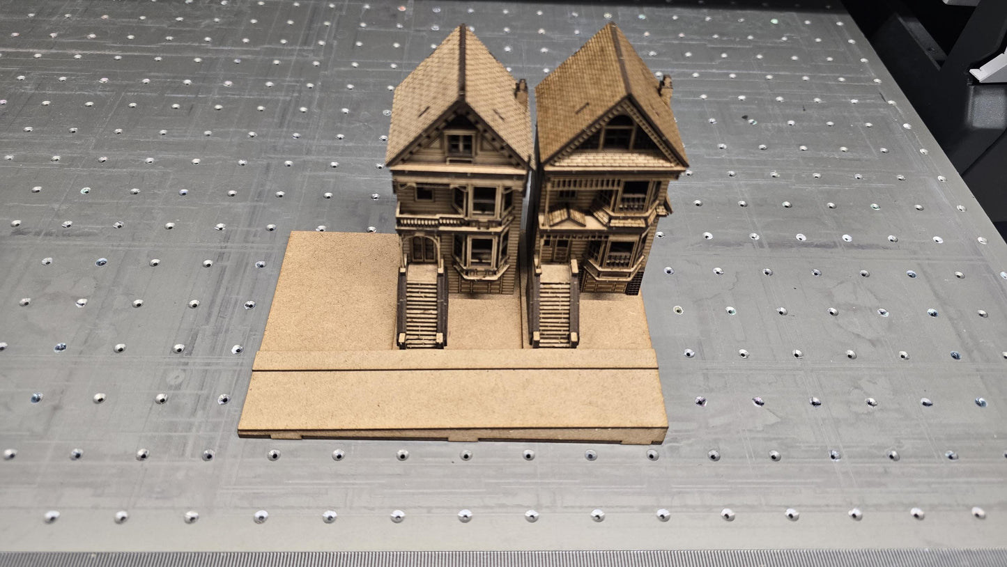 Painted Ladies - 1;144th scale kit , Dollhouse, Miniature