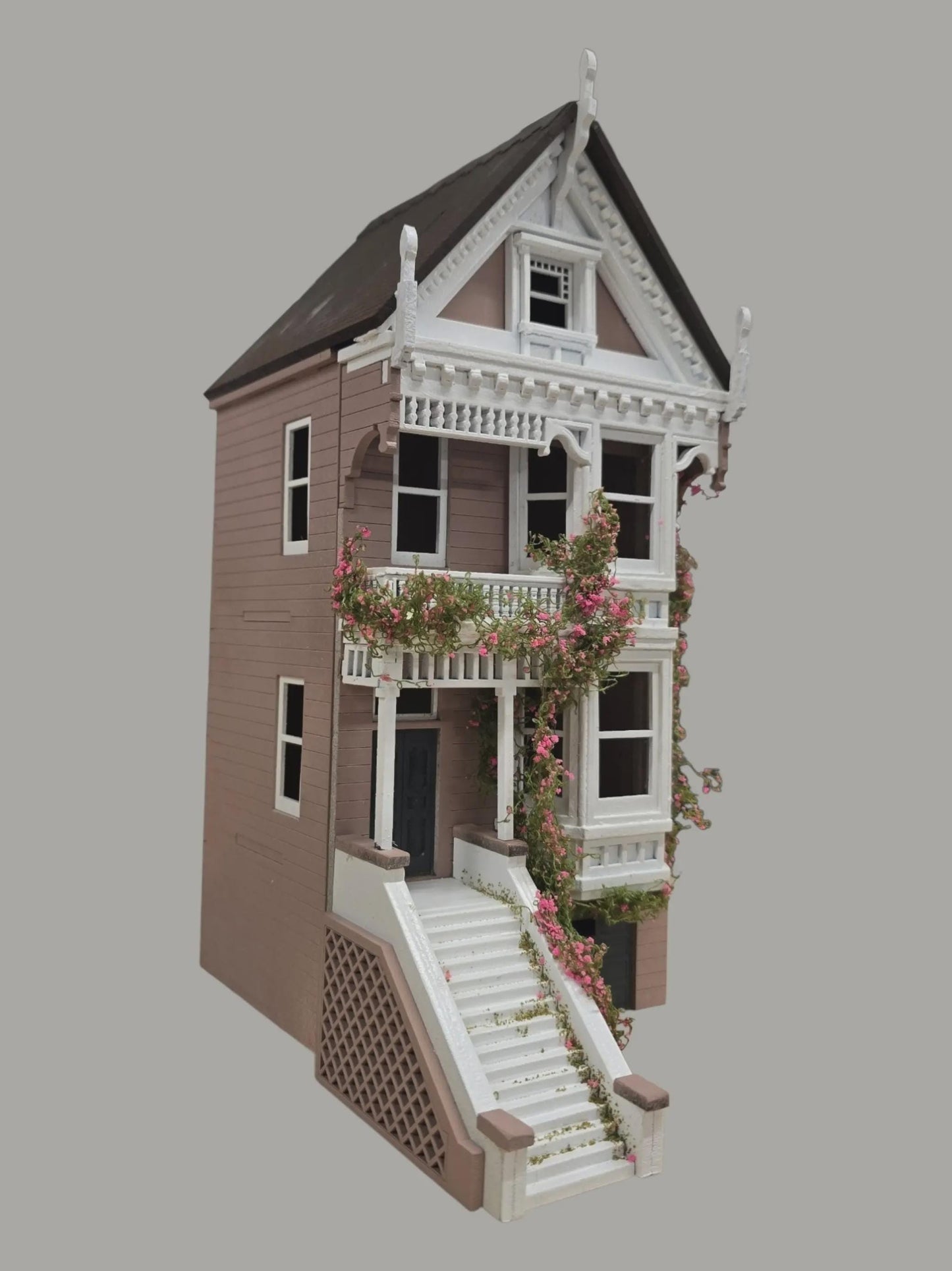 Painted Lady 3 - 1;48th scale kit , Dollhouse, Miniature