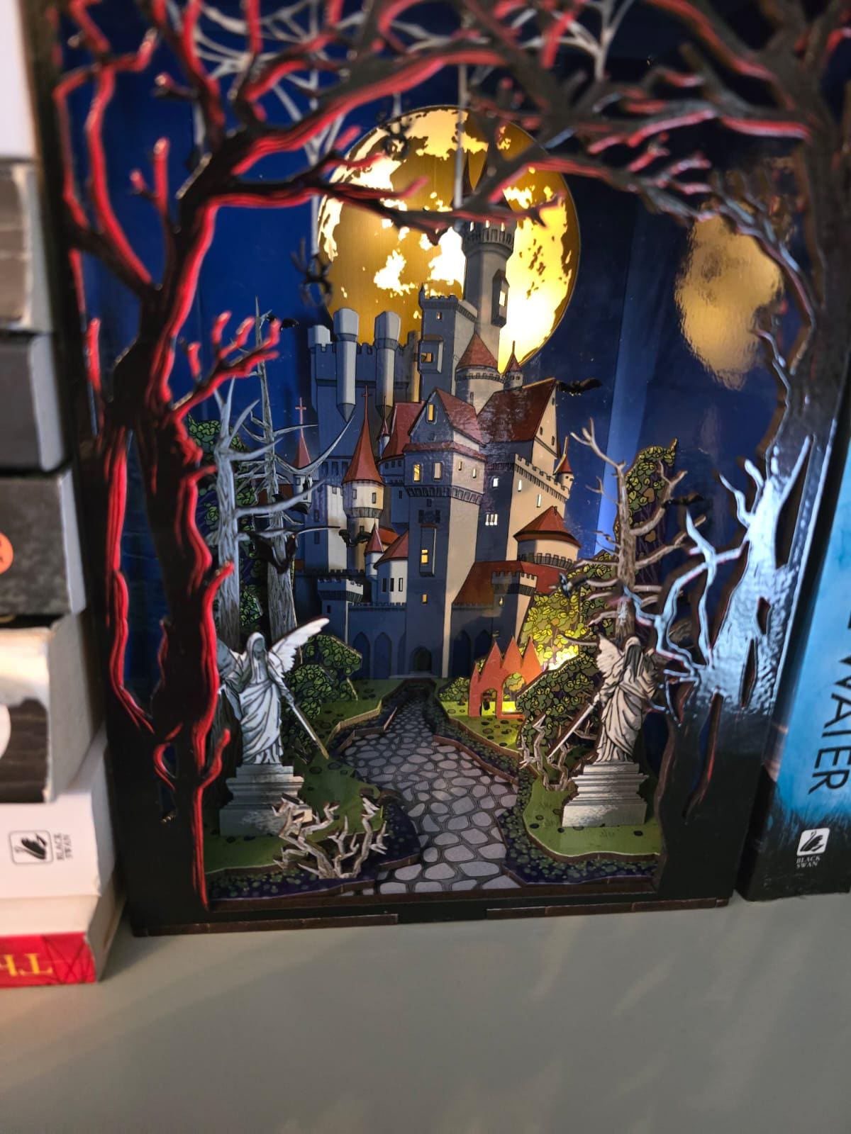 Dracula's Castle- UV Printed Book Nook / Diorama DIY Kit | Cornel73,Halloween